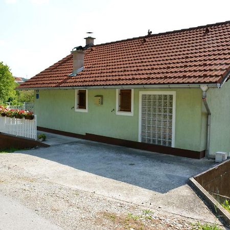 Apartman Viktorija Krapinske Toplice Exterior foto